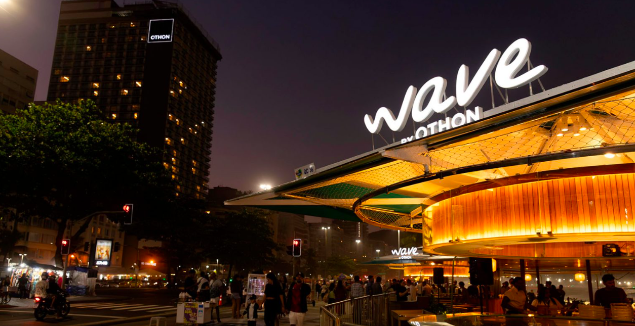 Famoso hotel no Rio de Janeiro inaugura quiosque na orla de Copacabana