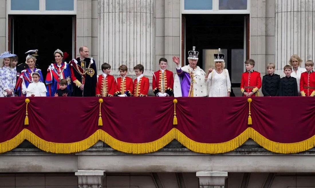 Varanda Foto Petr David Josek AP Ala inédita do Palácio de Buckingham é aberta ao público