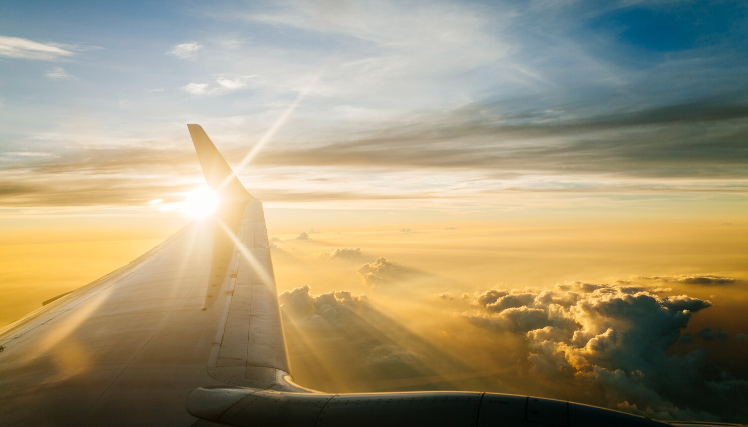 Vamos falar de promoções? GOL tem passagens nacionais a partir de R$ 120 o trecho - Já com taxas inclusas