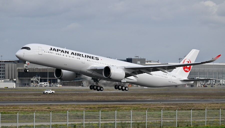 JAL aumenta número de voos para a temporada de inverno