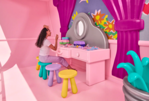 Polly Pocket - Airbnb