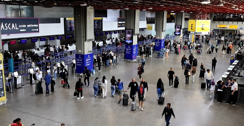 Aeroporto de Guarulhos registra 3,8 milhões de passageiros em agosto