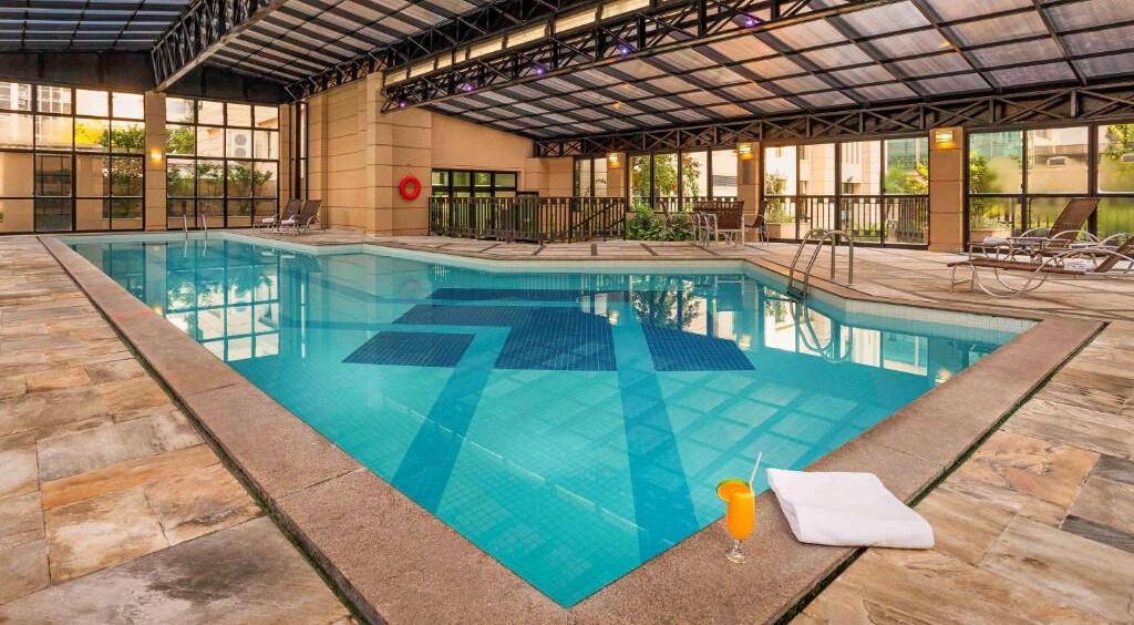 Hotéis com piscina no interior de SP com até 35% OFF e diárias a partir de R$ 198