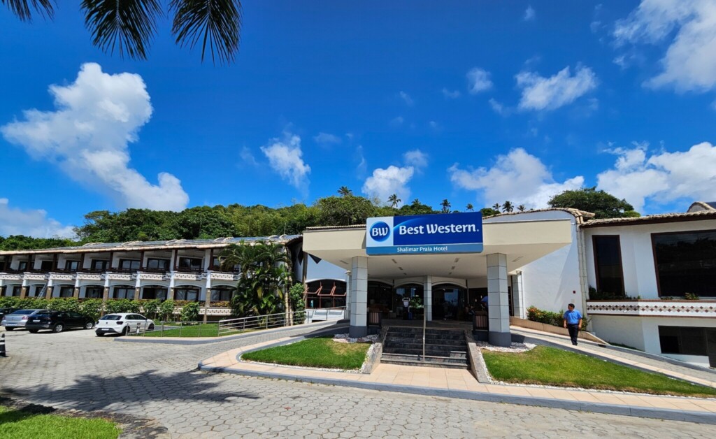 What it's like to stay at the Best Western Shalimar Hotel, in Porto Seguro