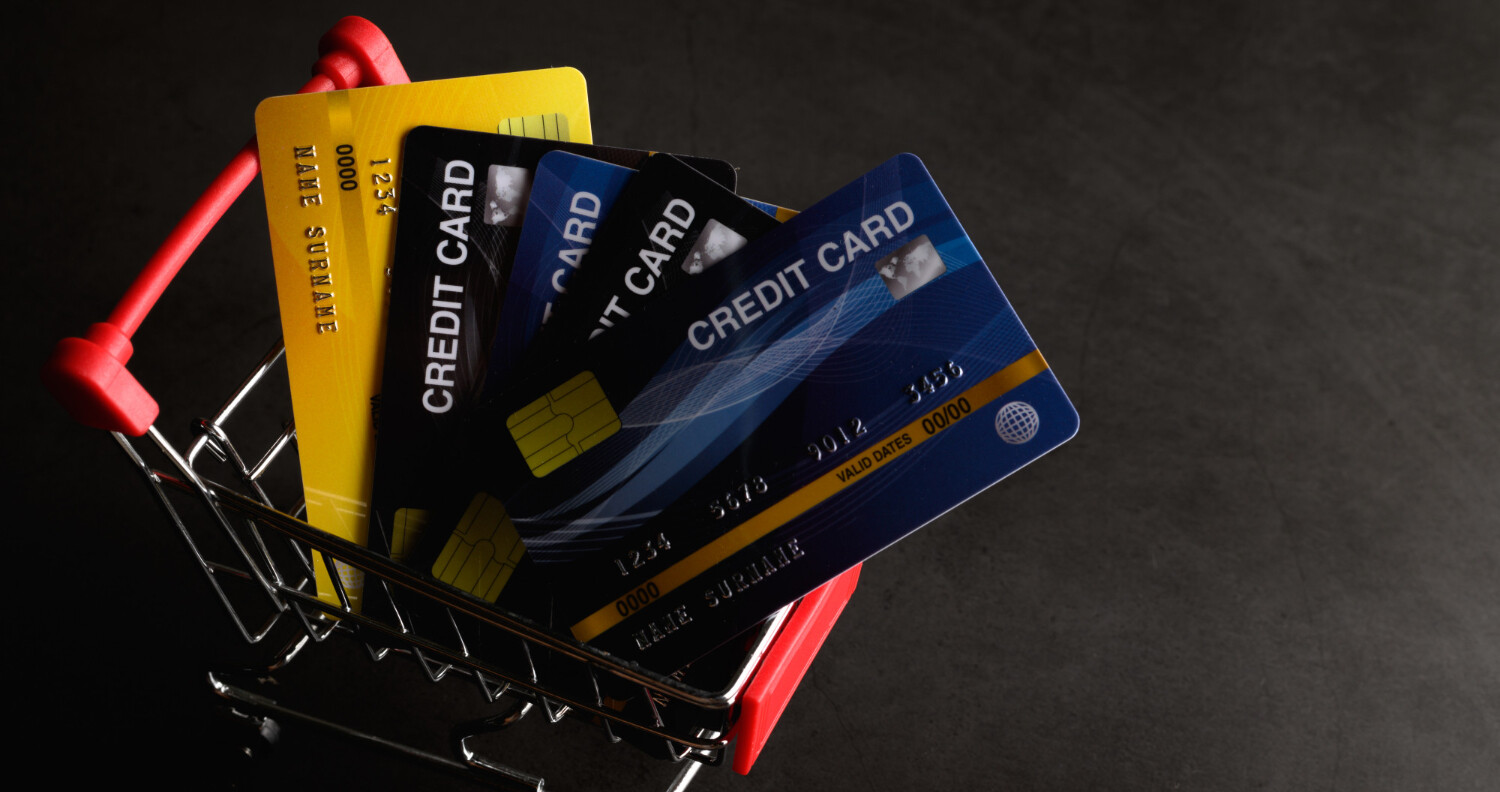 IOF e spread em compras internacionais - Saiba os custos dos principais cartões de crédito