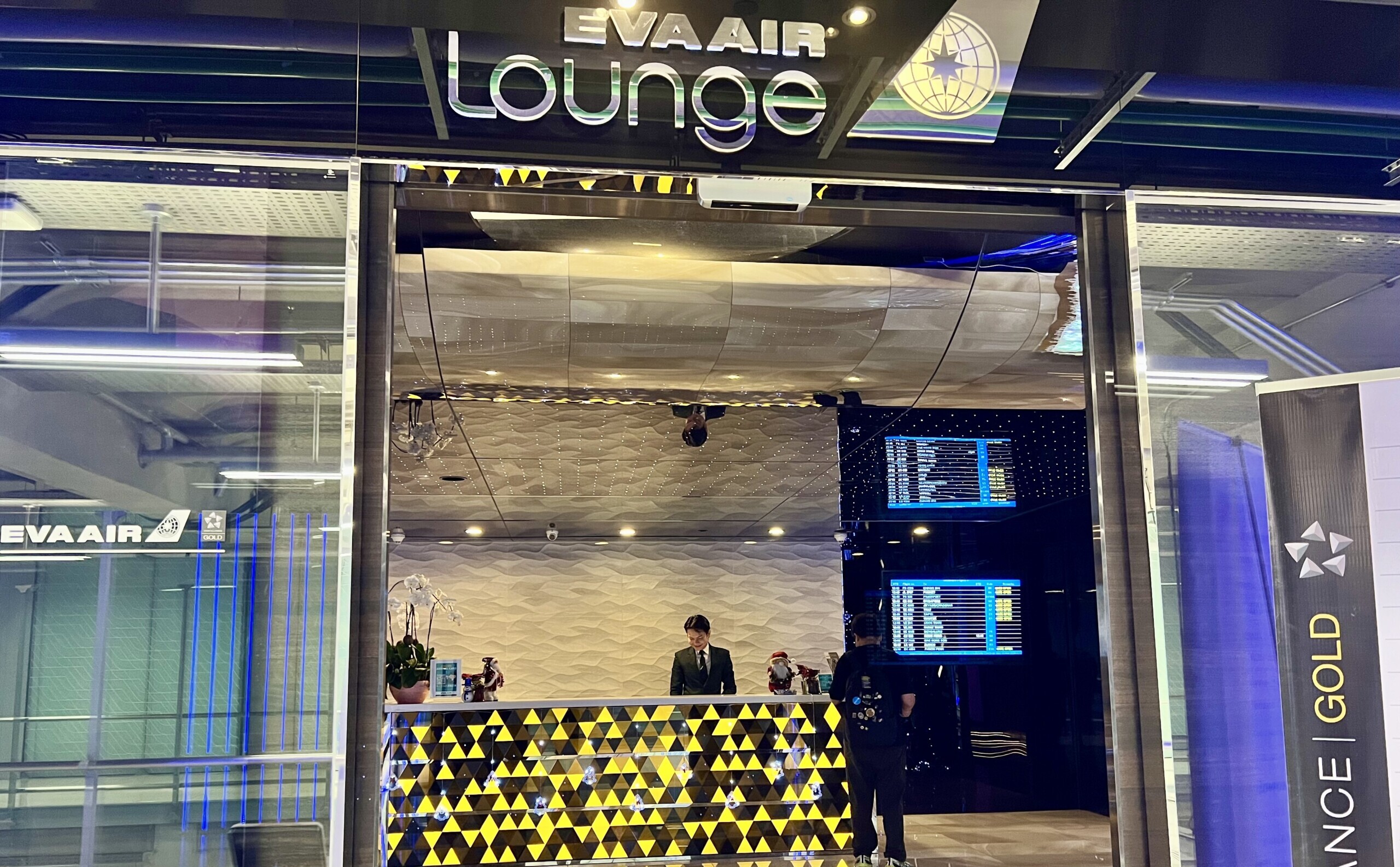 Sala VIP da EVA Air em Bangkok - Luxo e gastronomia impecável