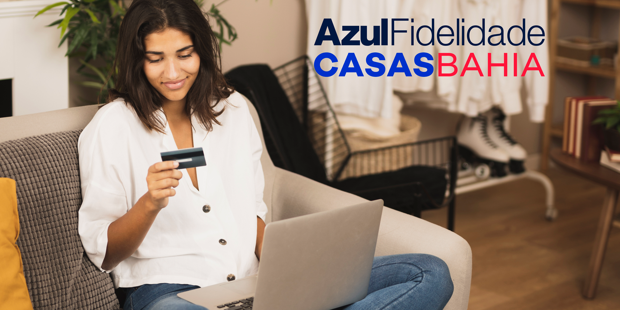 pessoa, roupas, Rosto humano, interno, móveis, parede, sofá, mulher, laptop, uso, piso