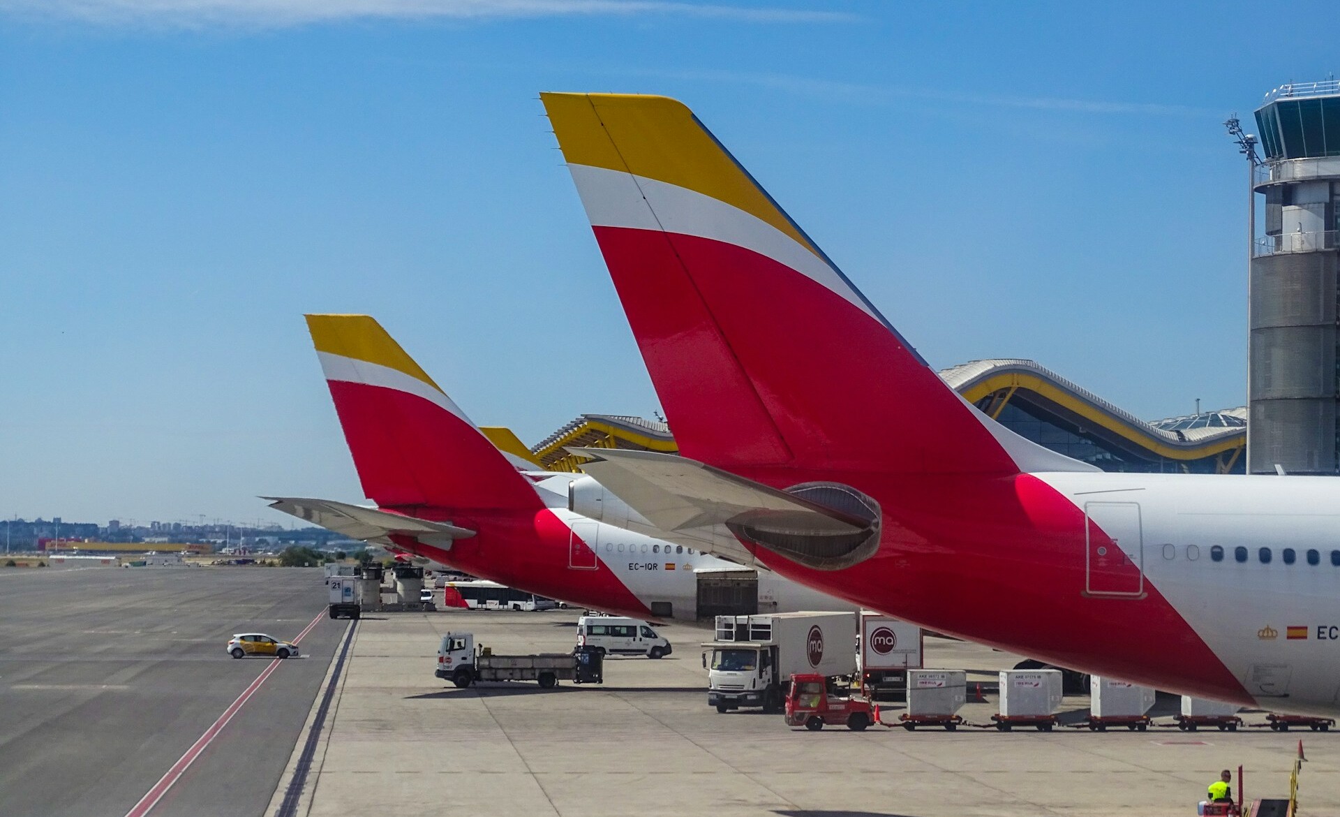 miguel-angel-sanz-tTVRD06Apz0-unsplash Brasil projeta receber número recorde de voos vindo da Espanha