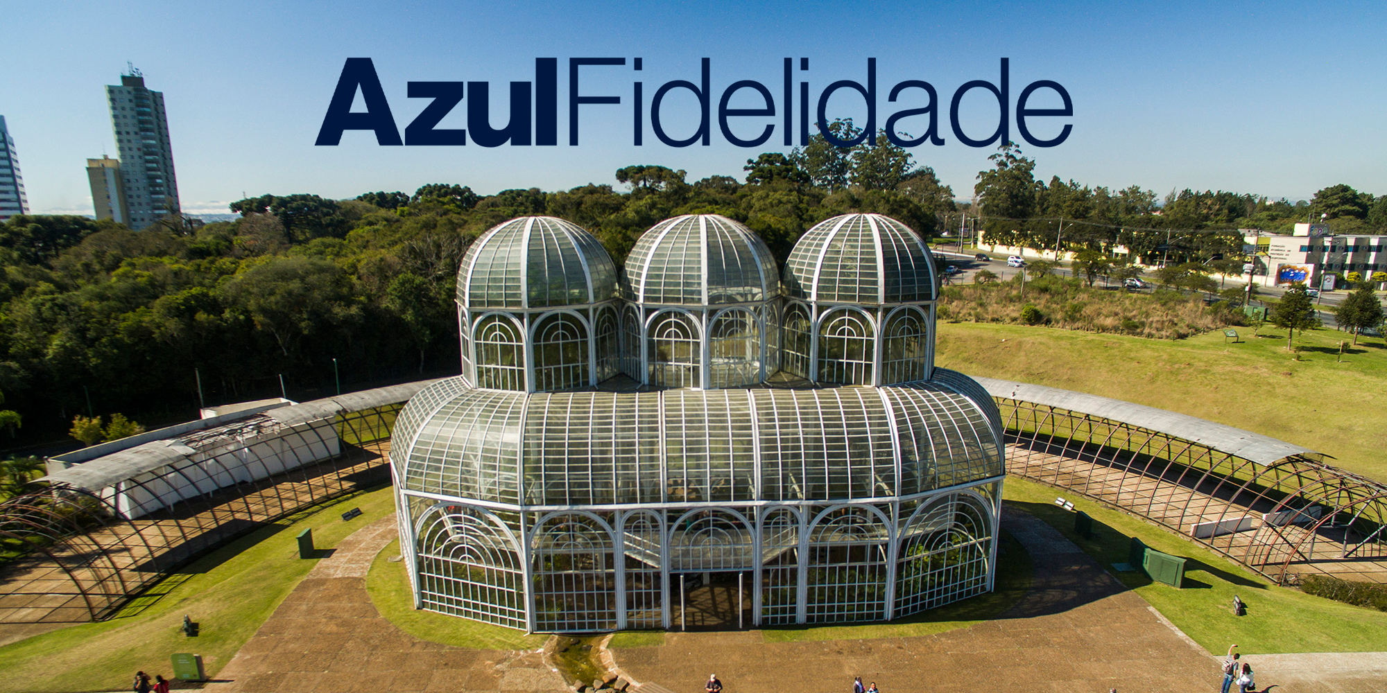 azul, fidelidade, pontos, passagens, céu, árvore, outdoor, planta, grama, playground, parque, construção