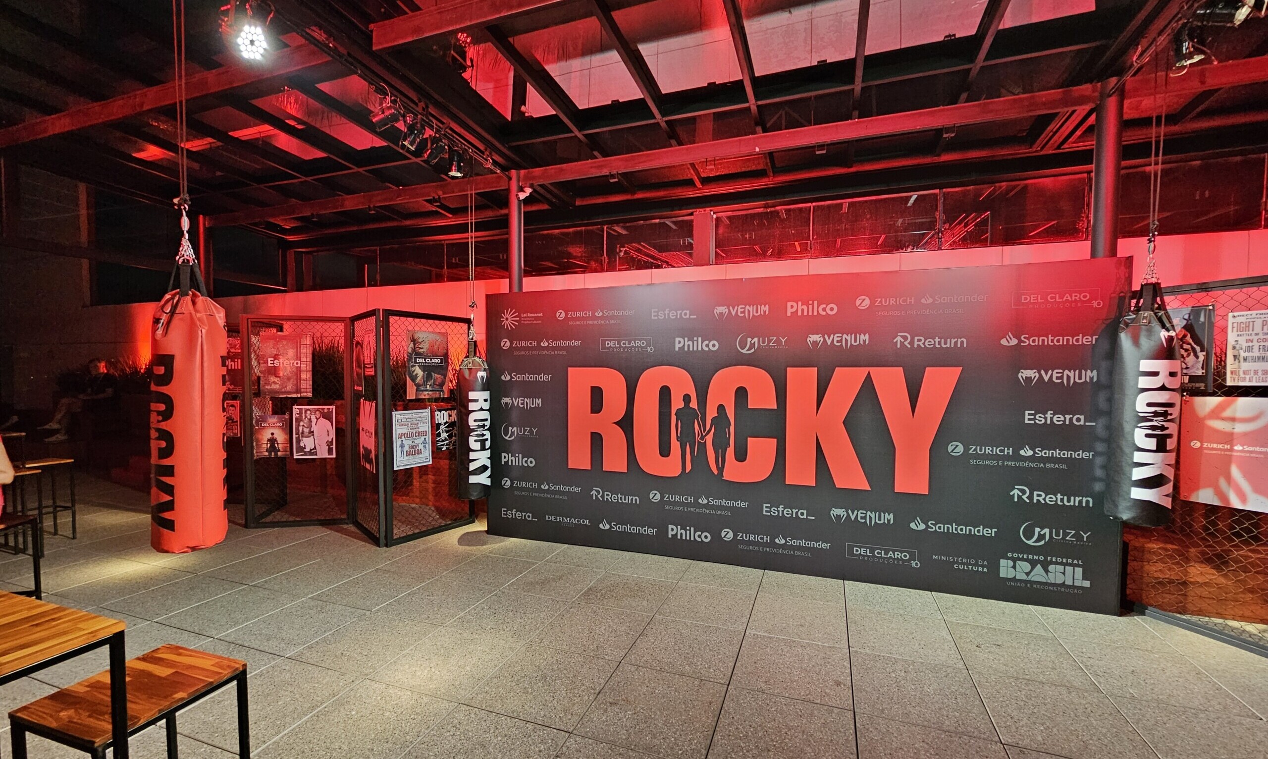 "Rocky - O Musical" traz o ringue para o palco em São Paulo e fomos conferir a convite da Esfera