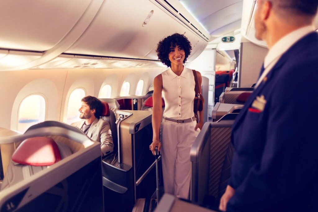 roupas, pessoa, homem, passageiro, Cabine de aeronave, interno, plaina, teto, em pé, pessoas, mulher