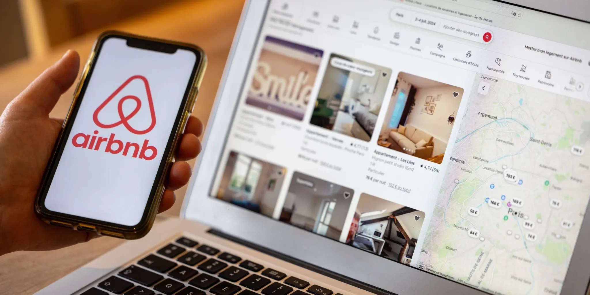 eletrônica, airbnb, condomínios, texto, aparelho, Dispositivo eletrônico, Dispositivo de comunicação, computador, Dispositivo de comunicação móvel, laptop, multimídia, Netbook, Tablet, PC, Hardware de computador, Touchpad, Dispositivo de saída, pessoa, Dispositivo móvel, Dispositivo de exibição, interno, Dispositivo de entrada, Barra de espaço, mac