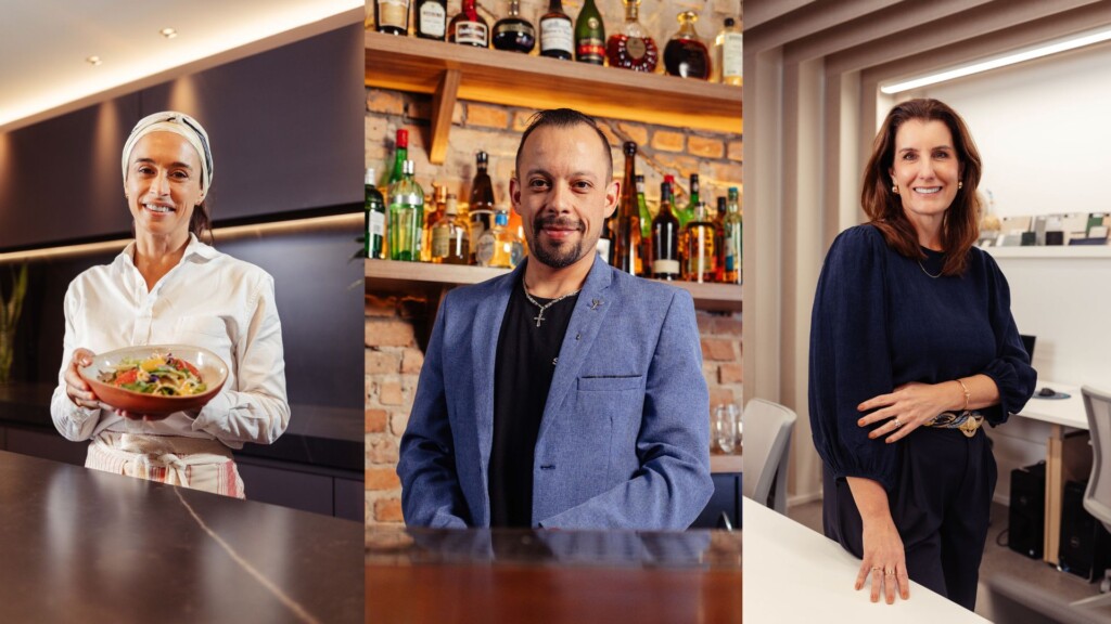 pessoa, roupas, interno, parede, sorriso, Rosto humano, garrafa, vinho, homem, alimento, mesa, mulher, em pé, cozinha, pessoas, restaurante, bebida, visa infinite privilege lounge