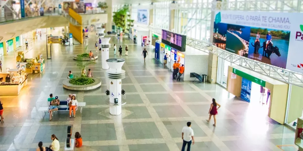 aeroporto de belem cop 30 Shopping, interno, pessoa, pessoas, aeroporto, piso, compras, aeroporto, belém, cop, 30