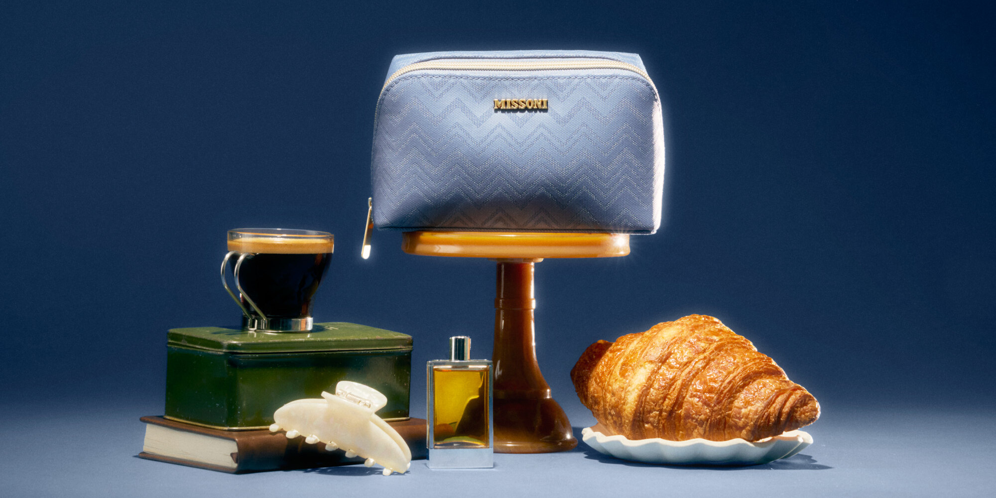 deltaamenityrefresh_7 delta, classe, executiva, céu, bebida, Lanche, alimento, louça, interno, itens, café, miniatura