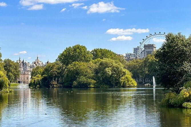outdoor, árvore, nuvem, céu, água, lago, banco, Espelho d’água, reflexo, parque, hidrovia, Curso de água, natureza, reservatório, rio, paisagem, planta, viagem