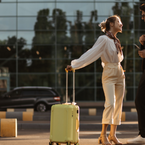 roupas, pessoa, calçados, outdoor, homem, construção, Calça, beijo, mulher, em pé, térreo, calçada, rua