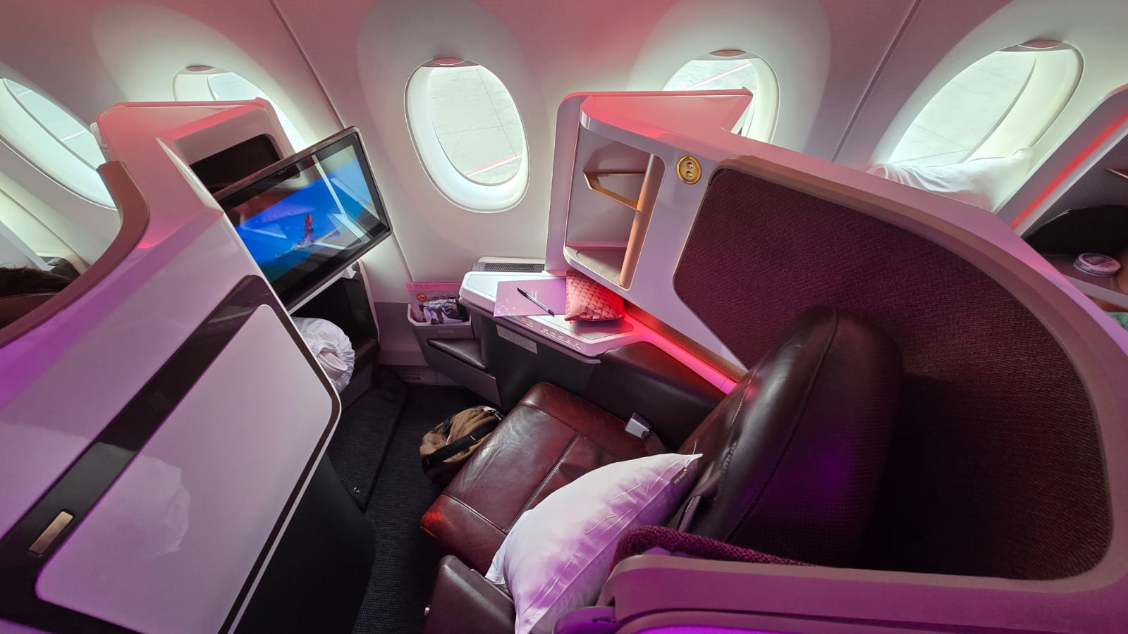 Compartilhando Emissões: Nova York para Londres voando na classe executiva da Virgin Atlantic