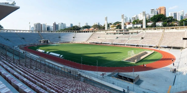 Pacaembu lança tour guiado com direito a cobrança de pênalti e bastidores do estádio
