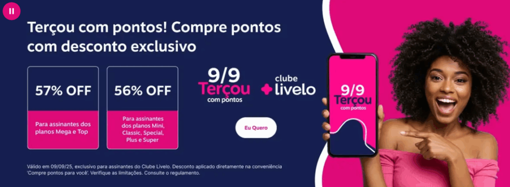 texto, Rosto humano, captura de tela, roupas, mulher, sorriso, cor de rosa, pessoa