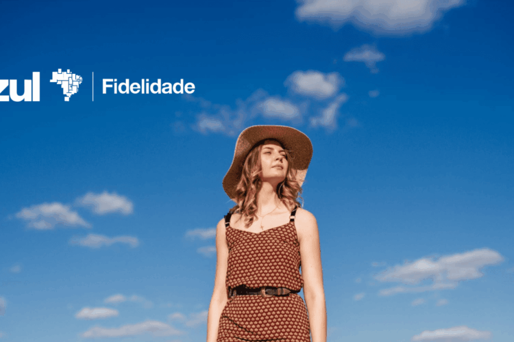 céu, outdoor, nuvem, roupas, Rosto humano, Acessório de moda, vestido, pessoa, azul, mulher, moda, menina, céu azul