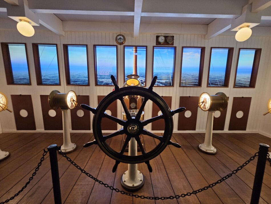 interno, parede, piso, teto, janela, redondo