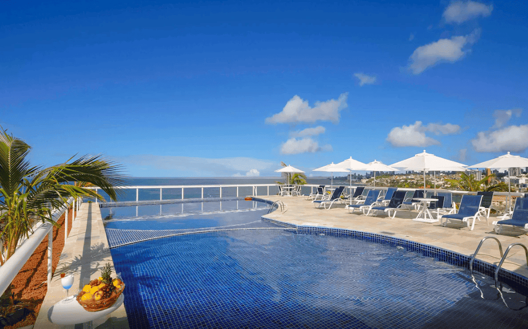 Piscina – Novotel Salvador Rio Vermelho – Foto divulgação Hospede-se em hotéis Novotel pelo Brasil com piscina e diárias a partir de R$ 206