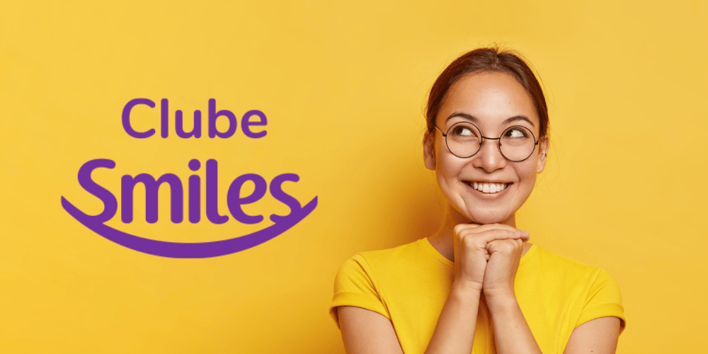 Rosto humano, óculos, sorriso, pessoa, roupas, amarelo, parede