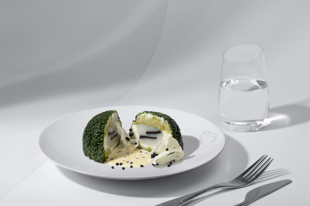 Utensílio de cozinha, placa, louça, talheres, Prato, garfo, alimento, Utensílios de servir, Arte culinária, laticínios, colher, mesa, guarnição, porcelana, branco, Comida à la carte, Prataria, interno