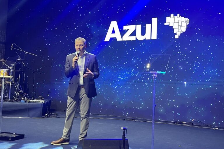 Azul Fidelidade apresenta novidades a clientes premium em festa de luxo em São Paulo