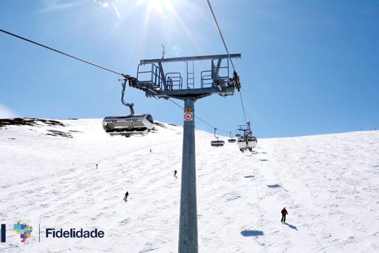 outdoor, subida mecânica, neve, céu, esquiar, transporte, bondinho, resort de esqui, pista, montanha, esqui, inclinação, inverno