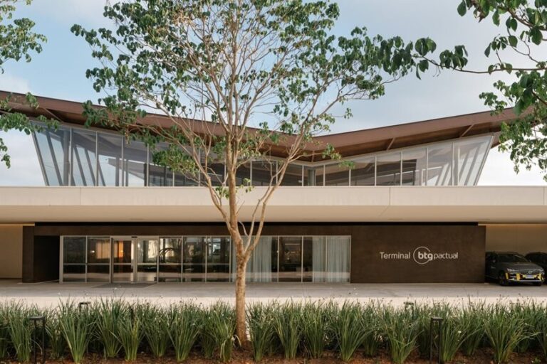 rosewood terminal btg