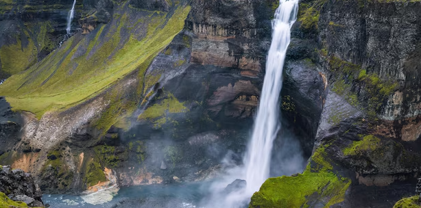 Não é ficção! Conheça a cachoeira na Islândia que aparece no final de Stranger Things