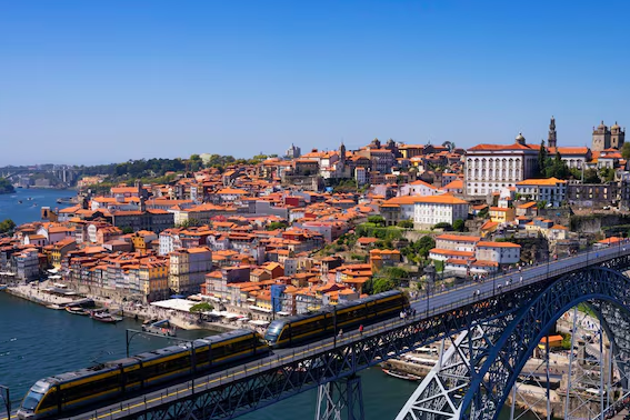 Novas regras! Portugal reconhece CNH do Brasil para carros e motos