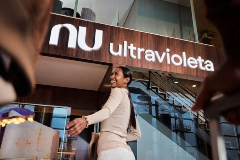 nubank ultravioleta lounge
