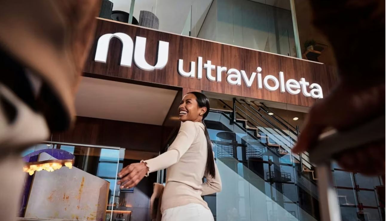 nubank ultravioleta lounge