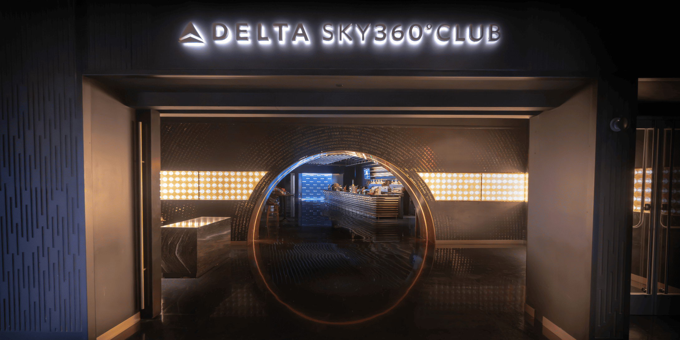 delta sphere lounge porta, construção, interno, noite, trem, luz