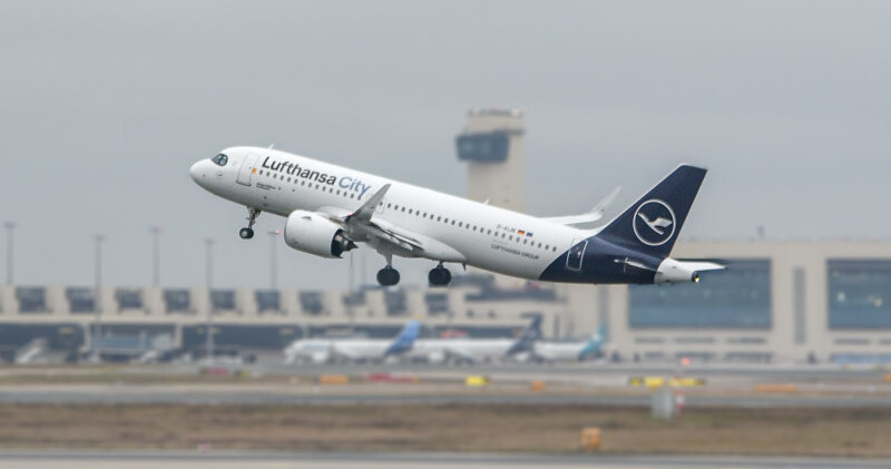 lufthansa city frankfurt