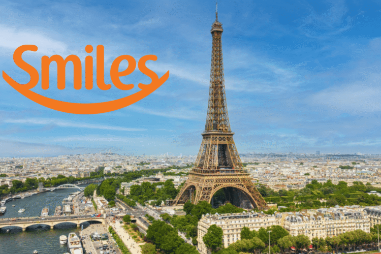 Smiles x paris céu, construção, nuvem, outdoor, ponto de referência, pináculo, árvore, arranha-céu, cidade, torre