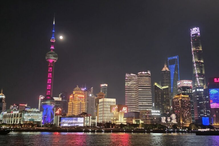 torre, horizonte, céu, paisagem urbana, Metrópolis, água, outdoor, Área metropolitana, construção, arranha-céu, Torre de apartamentos, centro da cidade, Área urbana, noite, luz, cidade