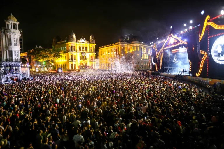 turismo turistas carnaval recife