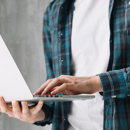 Notebooks de uso pessoal trazido do exterior pode ficar livre de impostos