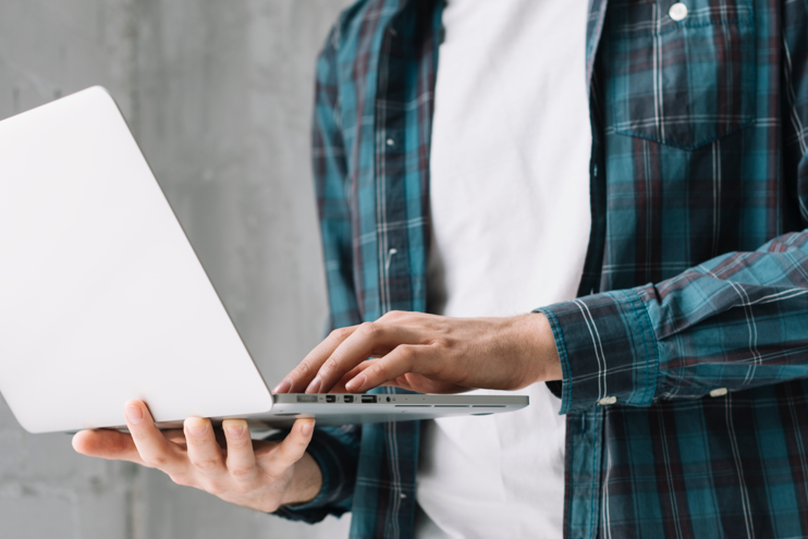 Notebooks de uso pessoal trazido do exterior pode ficar livre de impostos