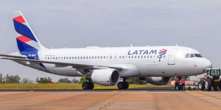 imagem avião latam Alerta PPV: LATAM traz trechos nacionais a partir de R$ 193