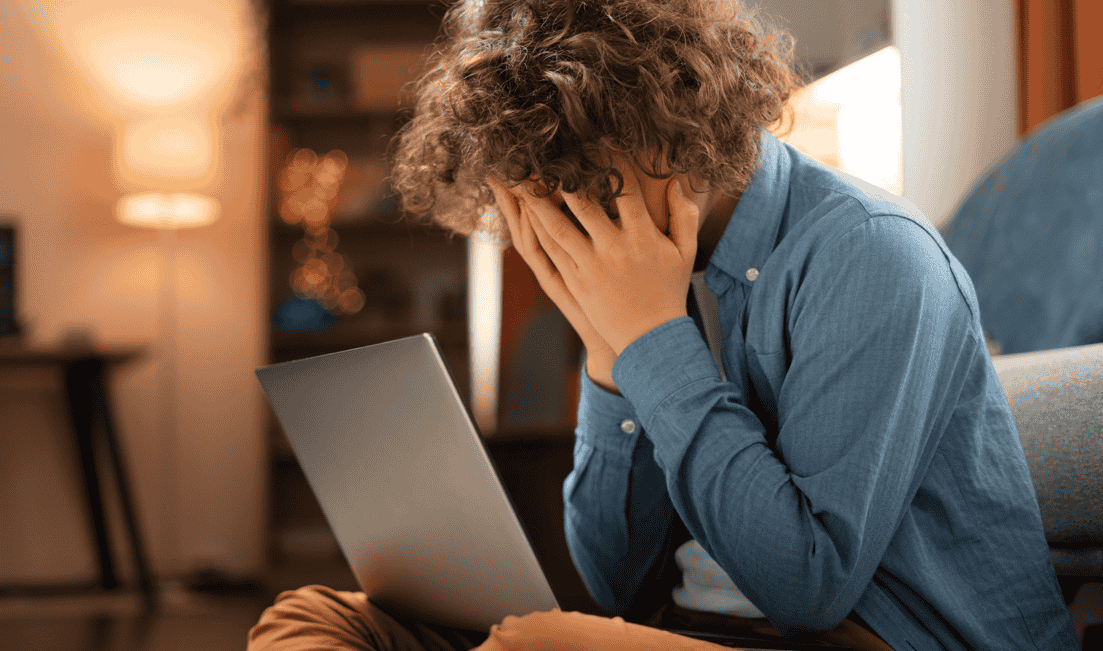 Fraudes digitais crescem e turismo registra 60 mil tentativas de golpe