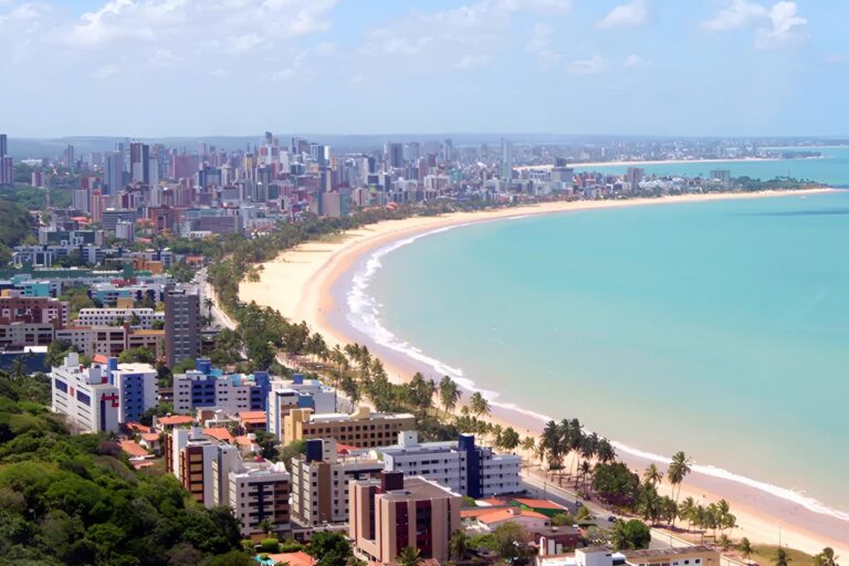 Ministério do Turismo amplia mapeamento para atrair investimentos no Brasil