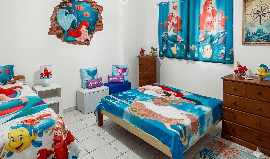 “Airbnb da Disney”: hospedagem temática atrai famílias no litoral de São Paulo