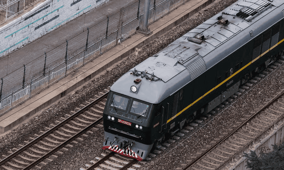 Após 6 anos, trem entre China e Coreia do Norte volta a operar