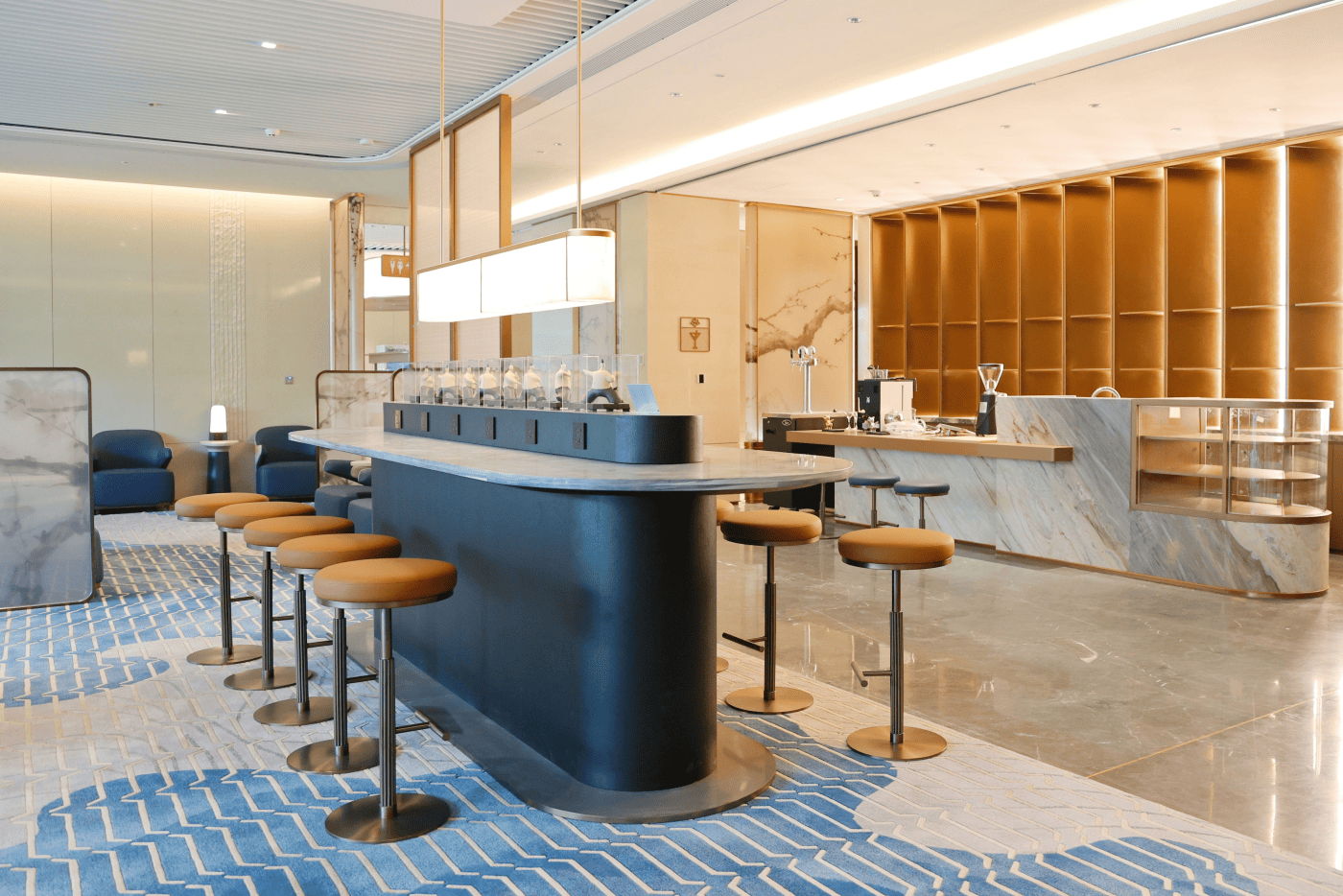 star alliance lounge