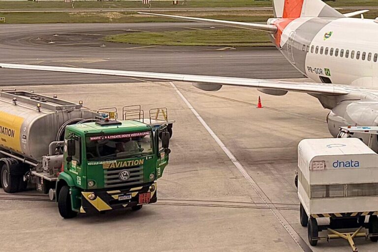 governo zera imposto sobre querosene de aviação